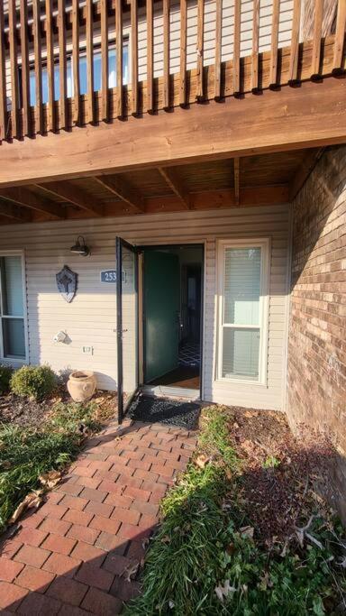 Book The Ideal Condo Near Gulley Park Fayetteville Exterior foto